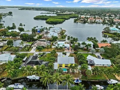 9363 Se Cove Point Street Tequesta FL 33469