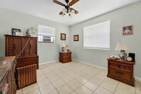 2105 Worthington Road West Palm Beach FL 33409