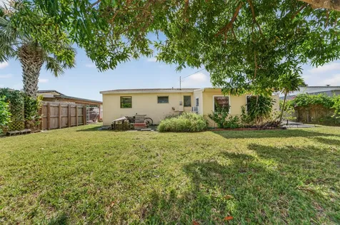 2105 Worthington Road West Palm Beach FL 33409
