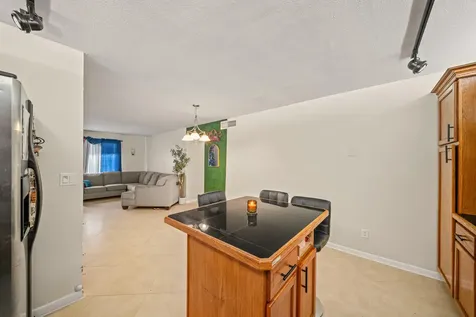 4528 Sw 54th Street Dania Beach FL 33314