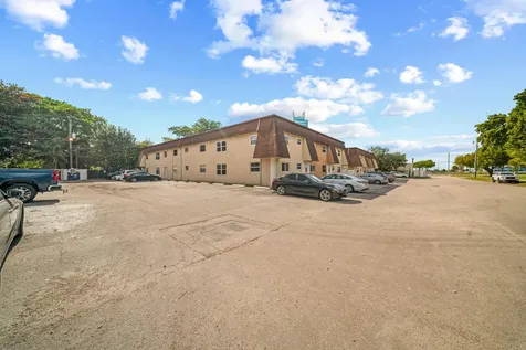 4528 Sw 54th Street Dania Beach FL 33314