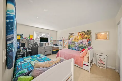 4528 Sw 54th Street Dania Beach FL 33314