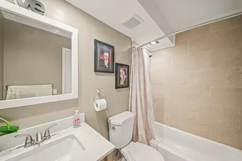 4528 Sw 54th Street Dania Beach FL 33314
