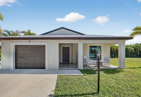 9 Kachina Lane Port Saint Lucie FL 34952