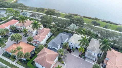 Palm Beach Gardens FL 33410