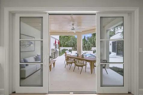 433 Antigua Lane Palm Beach FL 33480