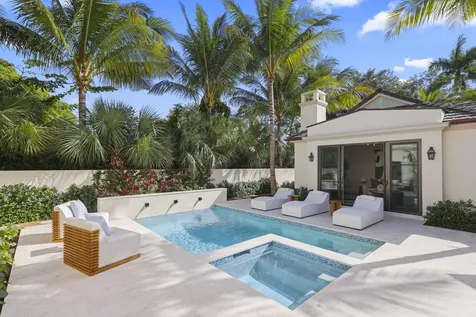 433 Antigua Lane Palm Beach FL 33480
