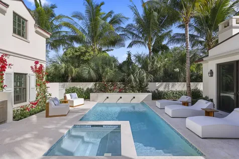 433 Antigua Lane Palm Beach FL 33480