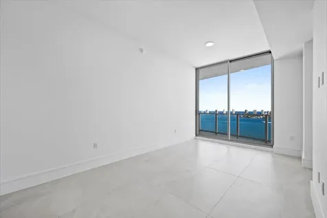 220 Lake Shore Drive Lake Park FL 33403