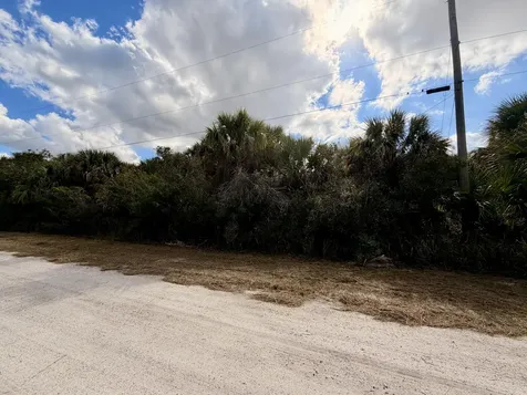 886 Robin Street Palm Bay FL 32908
