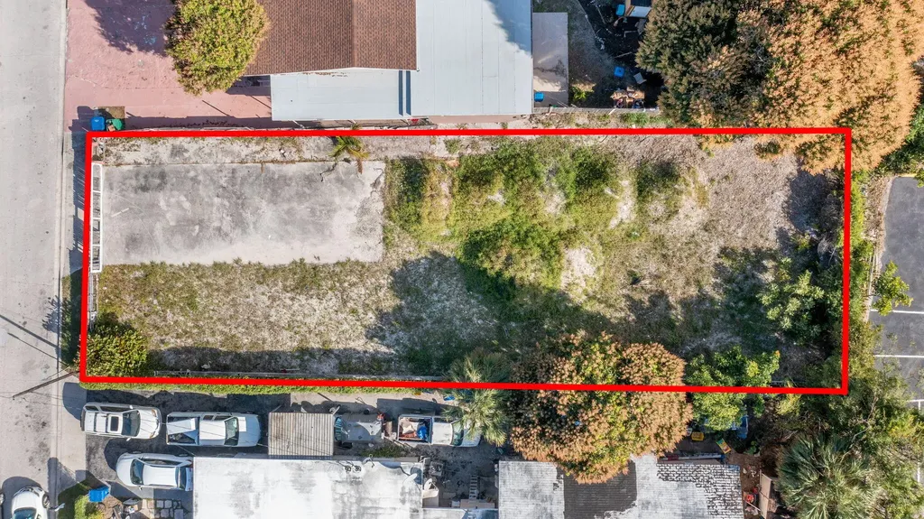 1045 W 30th Street Riviera Beach FL 33404
