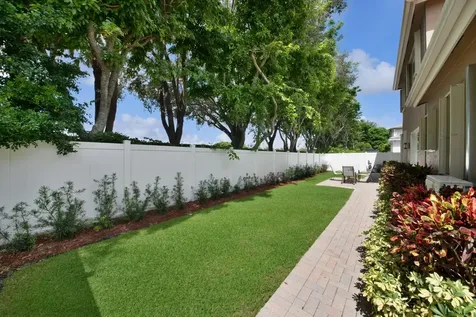 6874 Houlton Circle Lake Worth FL 33467