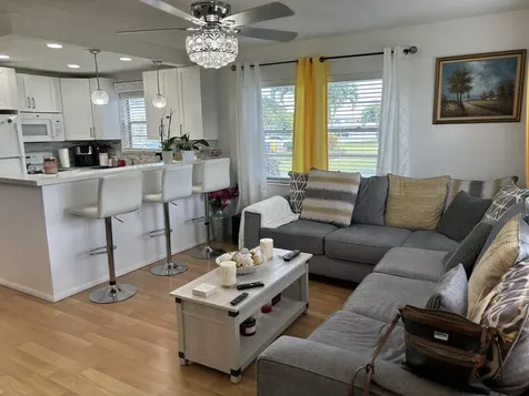 172 Camden H West Palm Beach FL 33417