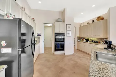 5282 Brooklawn Terrace Boynton Beach FL 33437