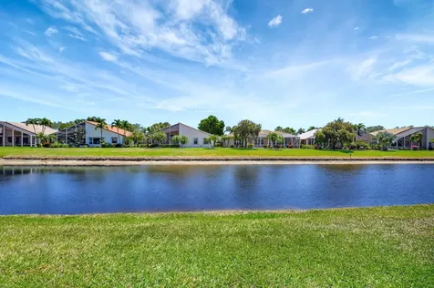 5282 Brooklawn Terrace Boynton Beach FL 33437