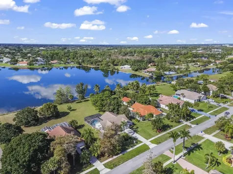 4267 Hunting Trail Lake Worth FL 33467