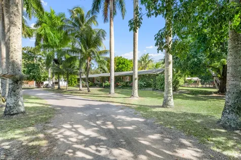 1068 D Road Loxahatchee Groves FL 33470