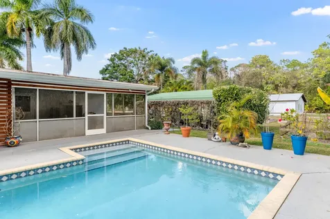 1068 D Road Loxahatchee Groves FL 33470