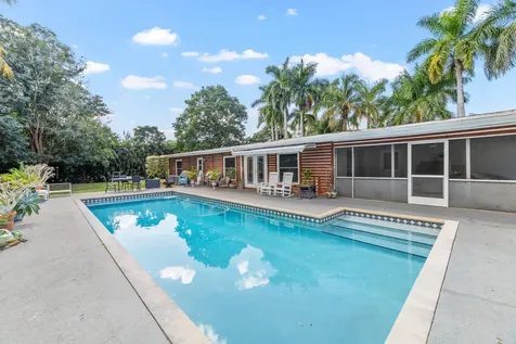 1068 D Road Loxahatchee Groves FL 33470