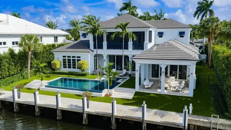 1002 Seasage Drive Delray Beach FL 33483