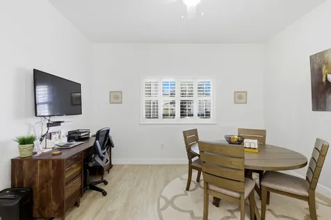 7961 Exeter Boulevard E #102 Tamarac FL 33321