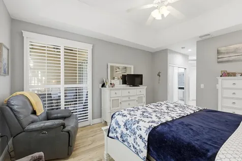 7961 Exeter Boulevard E #102 Tamarac FL 33321