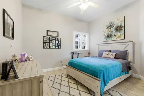 7961 Exeter Boulevard E #102 Tamarac FL 33321
