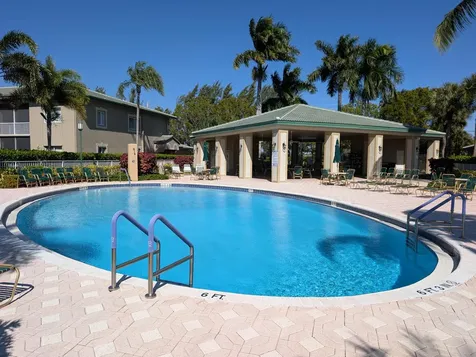 7961 Exeter Boulevard E #102 Tamarac FL 33321