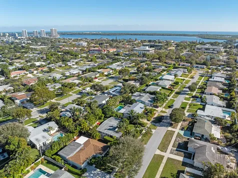 429 Inlet Road North Palm Beach FL 33408