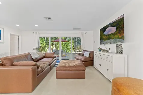 429 Inlet Road North Palm Beach FL 33408