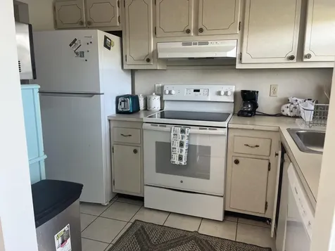1638 Embassy Drive West Palm Beach FL 33401