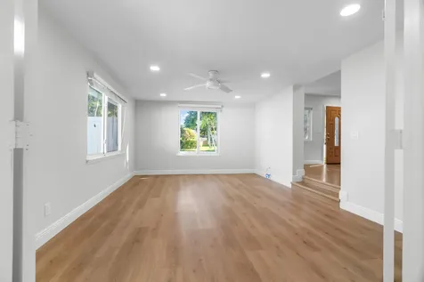 3041 E Palm Drive Boynton Beach FL 33435