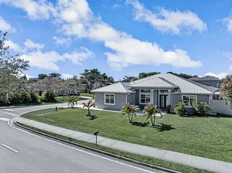 2092 Sw Airoso Boulevard Port Saint Lucie FL 34984