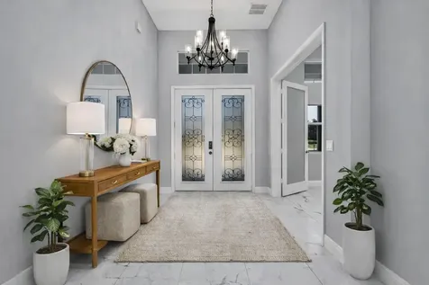 2092 Sw Airoso Boulevard Port Saint Lucie FL 34984