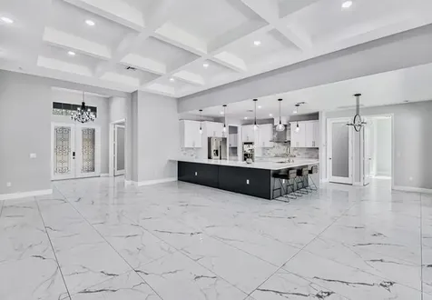 2092 Sw Airoso Boulevard Port Saint Lucie FL 34984