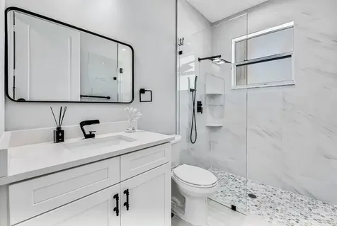 2092 Sw Airoso Boulevard Port Saint Lucie FL 34984