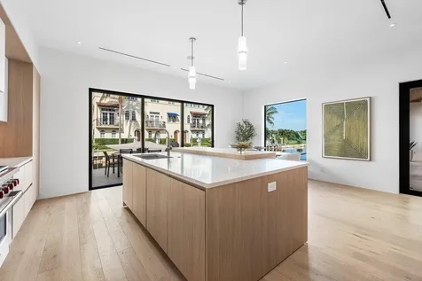 819 Bamboo Lane Delray Beach FL 33483