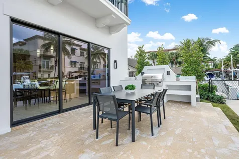 819 Bamboo Lane Delray Beach FL 33483