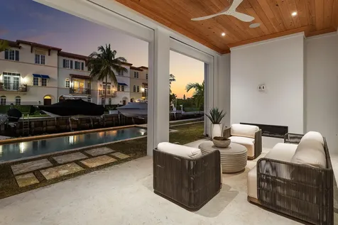 819 Bamboo Lane Delray Beach FL 33483
