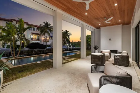 819 Bamboo Lane Delray Beach FL 33483