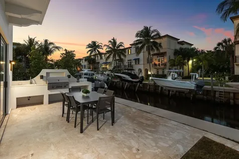 819 Bamboo Lane Delray Beach FL 33483