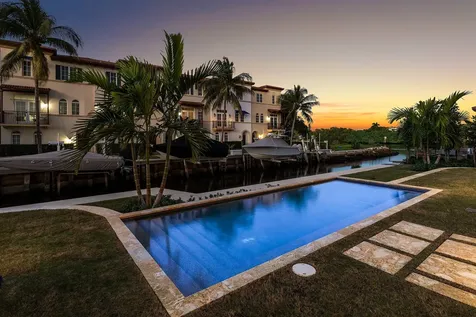 819 Bamboo Lane Delray Beach FL 33483