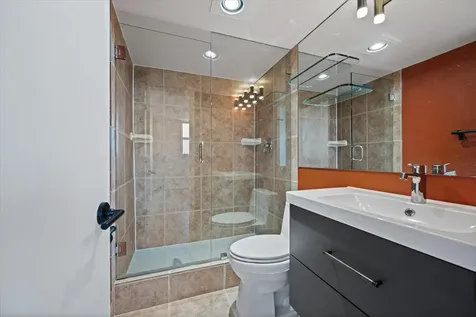 689 NE 6th Court Boynton Beach FL 33435