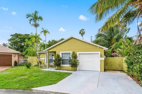 5697 Boynton Bay Circle Boynton Beach FL 33437