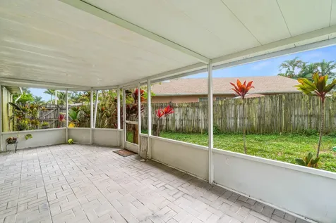 5697 Boynton Bay Circle Boynton Beach FL 33437