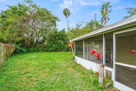 5697 Boynton Bay Circle Boynton Beach FL 33437