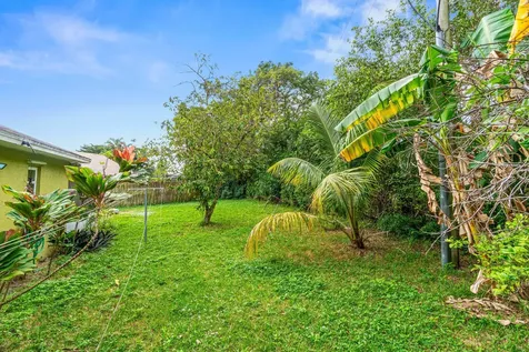 5697 Boynton Bay Circle Boynton Beach FL 33437