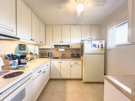 2534 Garden Drive Lake Worth FL 33461