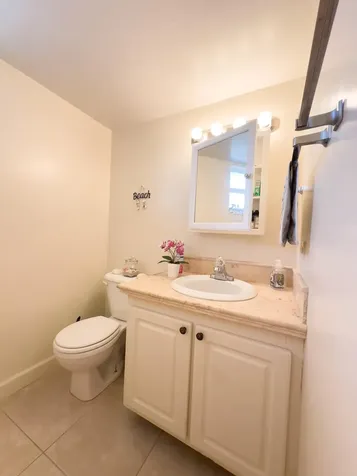 2534 Garden Drive Lake Worth FL 33461