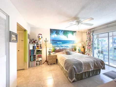 2534 Garden Drive Lake Worth FL 33461